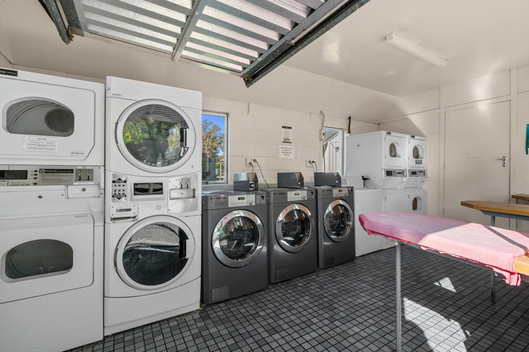 Tasman Holiday Parks - כרייסטצ'רץ' מראה חיצוני תמונה Laundry facilities at the University of Waikato