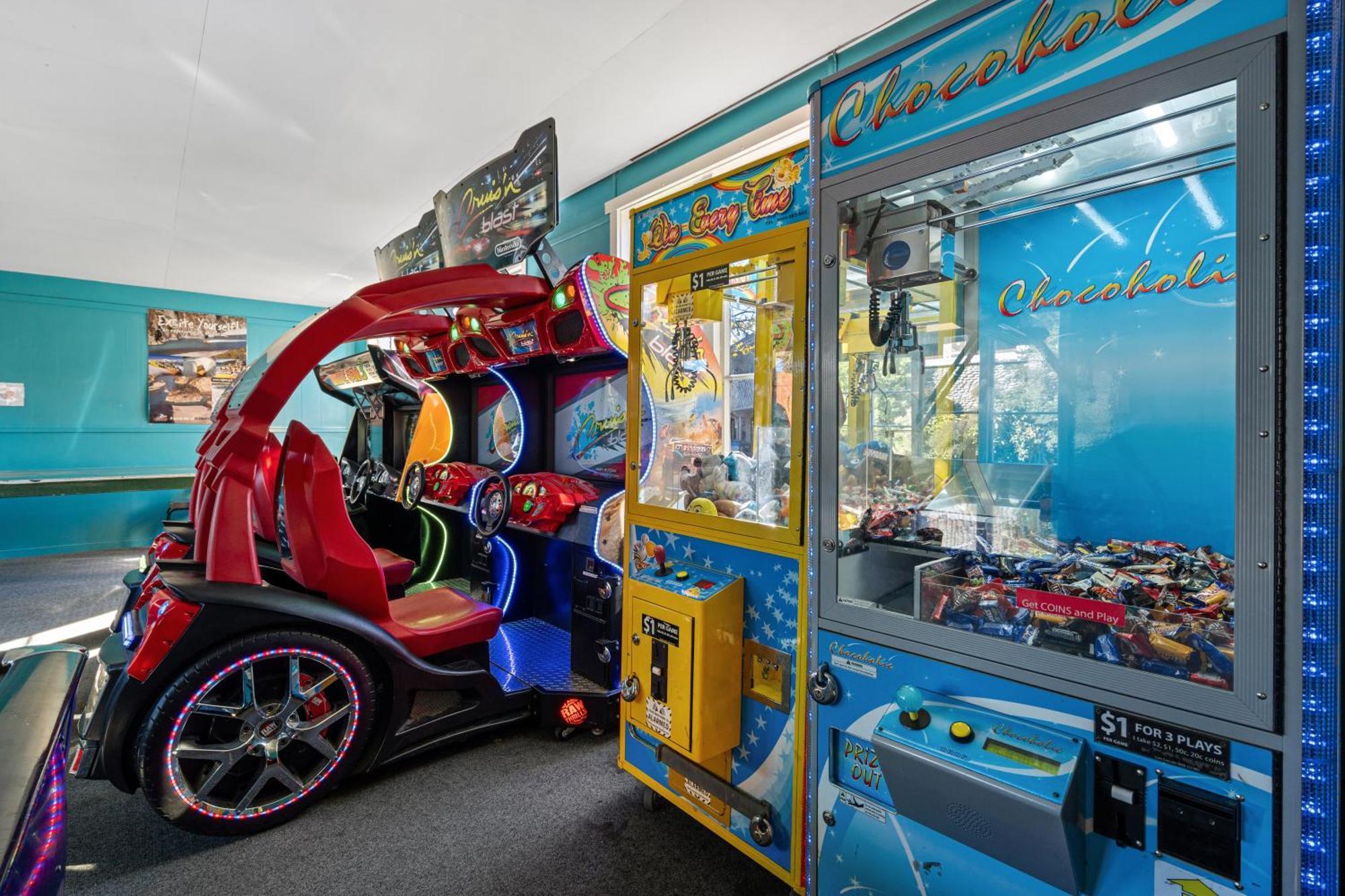 Tasman Holiday Parks - כרייסטצ'רץ' מראה חיצוני תמונה The arcade at the 2012 London Olympics