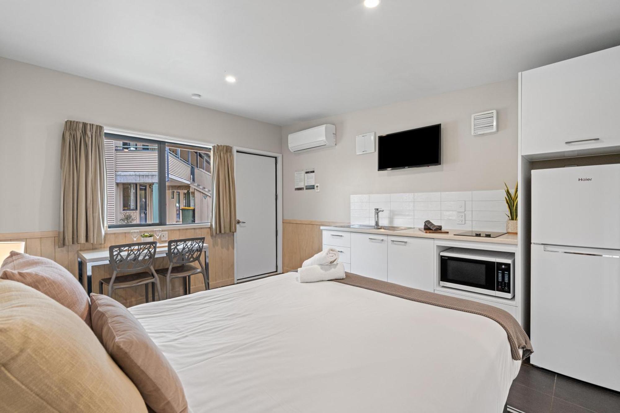 Tasman Holiday Parks - כרייסטצ'רץ' מראה חיצוני תמונה A studio apartment in Australia